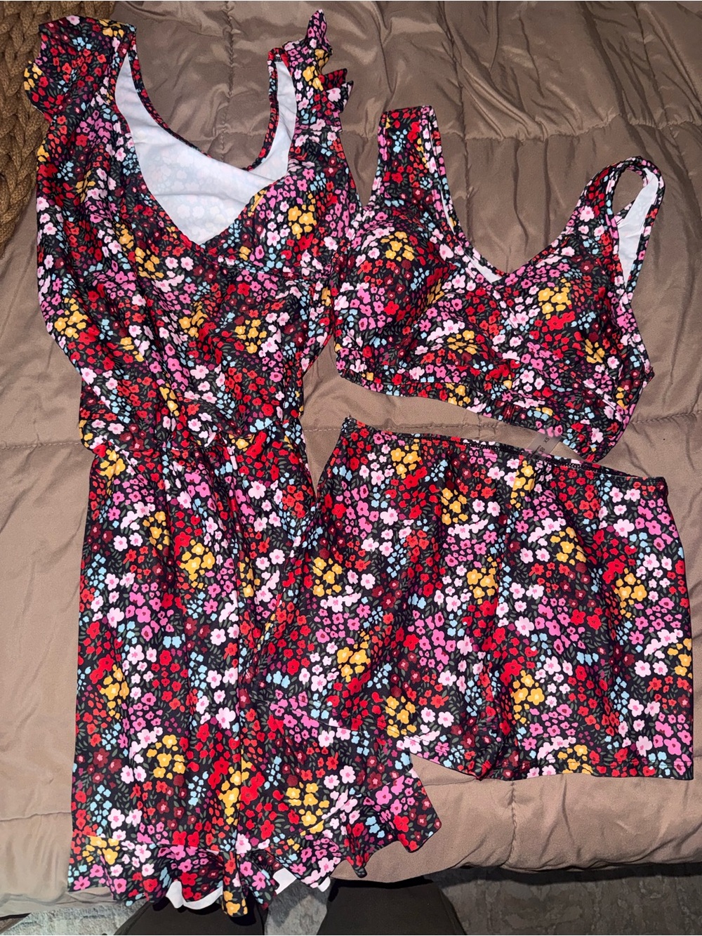 Floral bathing suit Set — Pink & Red Floral